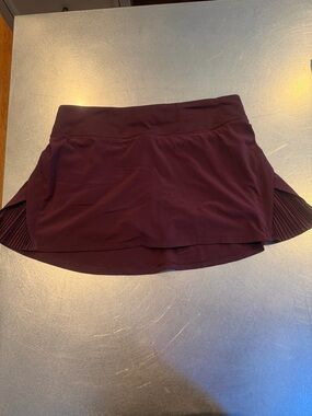 Lululemon Play off the Pleats Mid-Rise Skort with Built-In Liner